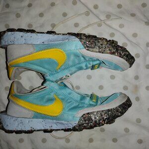 Nike Waffle Racer Crater Bleached Aqua Yellow Sail Women’s Size 6